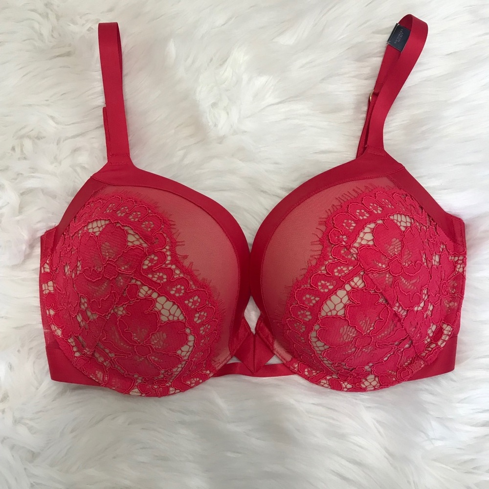 Victoria’s Secret Very Sexy Push-Up Bra